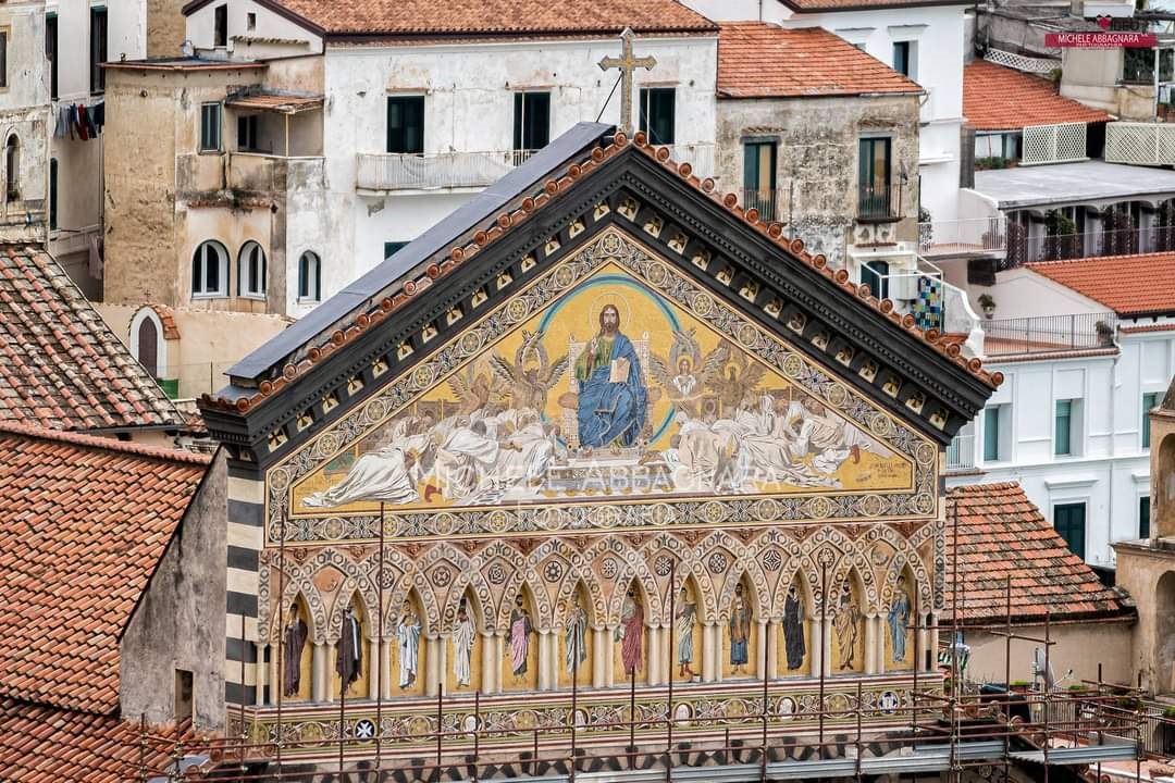 Il Vescovado Amalfi La Facciata Del Duomo Torna A Splendere Dopo I