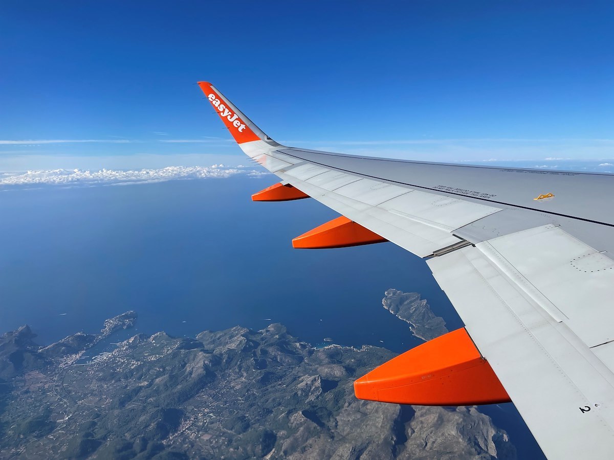 Il Vescovado Easyjet Annuncia I Primi Voli Dall Aeroporto Salerno