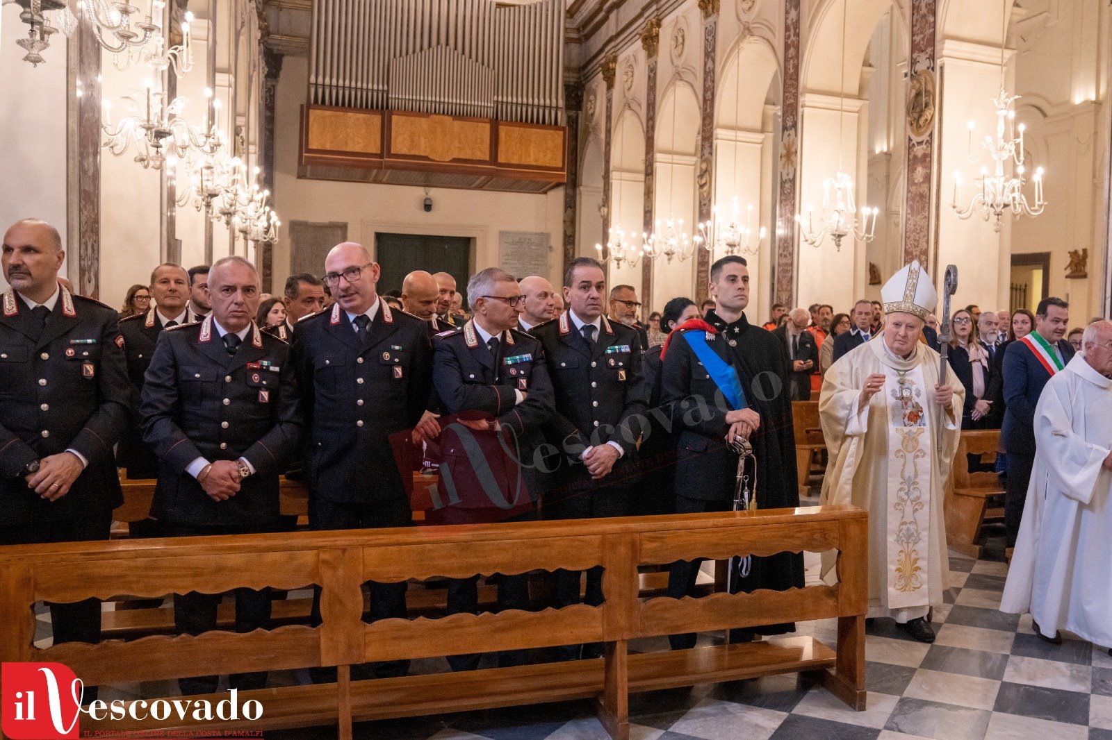 Il Vescovado Amalfi I Carabinieri Onorano La Virgo Fidelis Capitano