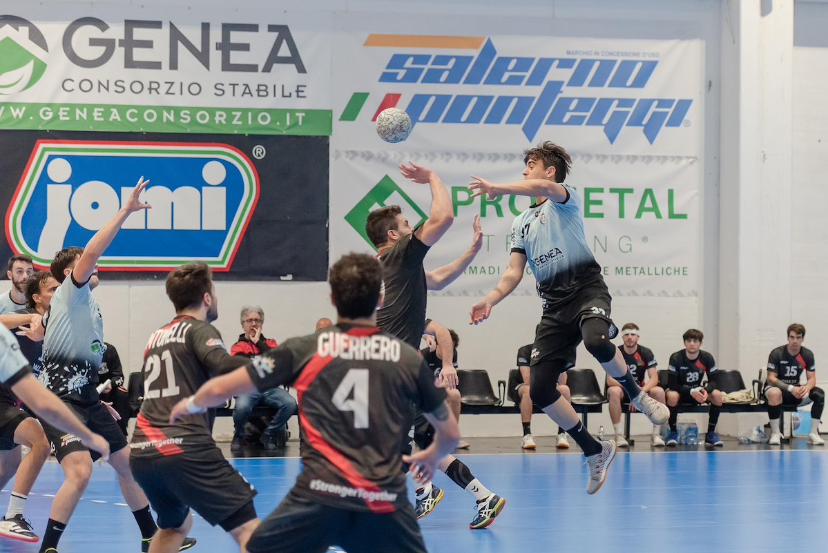 Il Vescovado Handball Per La Genea Lanzara Sconfitta In Gara 1 Dei