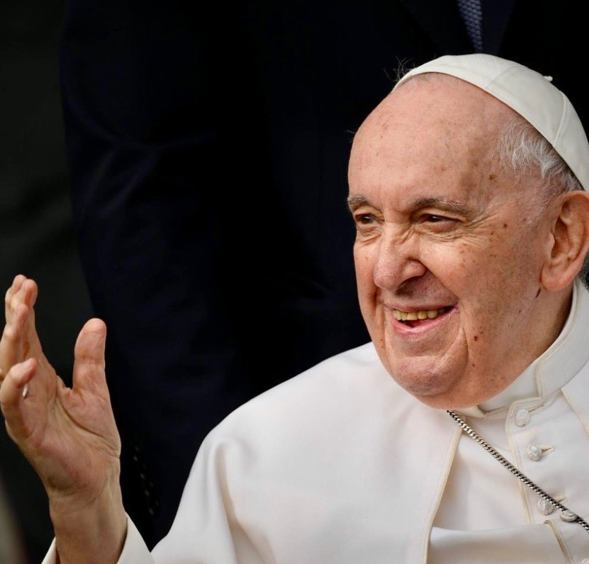 Il Vescovado Papa Francesco Compie 10 Anni Di Pontificato Il Regalo