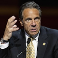 Accuse choc a governatore Cuomo, «ha molestato 11 donne»