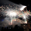 Ad Atrani la stella e il gioco di luci e colori che illuminano la Notte di Natale 