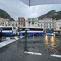 Amalfi, soppressi stalli bus in piazza Flavio Gioia: la situazione di questa mattina