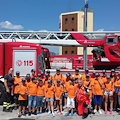 “Anch’io sono la Protezione Civile”, ragazzi della Costiera in visita al Comando Provinciale dei Vigili del Fuoco di Salerno [FOTO]