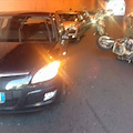 Atrani: incidente tra auto e moto in galleria. Nessun ferito /FOTO