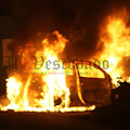 Auto prende fuoco a Corbara, occupanti fanno in tempo a scappare /FOTO