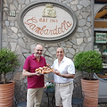 Chef Gennaro Contaldo, Pancake day ma a Minori facciamo le "Chiacchiere" di Carnevale