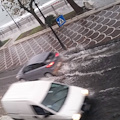 Costa d'Amalfi sott'acqua: a Maiori e Minori strade allagate, codice rosso ad Atrani /FOTO e VIDEO