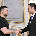 Di Maio in visita in Ucraina, ministro incontra Zelensky: «Bisogna fermare questa atroce guerra»