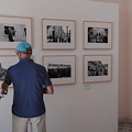 Fotografia, a Ravello inaugurata la mostra dedicata alla Rivoluzione dei garofani portoghese