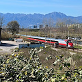 Frana ad Ariano Irpino, sospesi per 30 giorni i treni sulla linea Foggia-Caserta