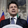 Giuseppe Conte sbaraglia la stampa sgrammaticata e becera