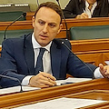 «Governo prende in giro gli italiani»: Piero De Luca (Pd) boccia Decreto Lavoro