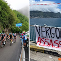 Il Giro d’Italia passa per la Costa d’Amalfi e incontra striscioni di protesta: in cima Francesco Gavazzi /FOTO e VIDEO