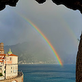 L'arcobaleno in Costiera Amalfitana: spettacolo naturale e fenomeno sociale /foto Giovanni Proto