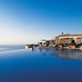 L'infinity pool del Caruso di Ravello tra le dieci piscine da sogno del mondo