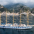 La bellezza del Royal Clipper in Costiera Amalfitana immortalata dalle foto di Michele Abbagnara