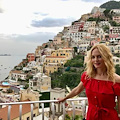 La Costiera Amalfitana chiama Hollywood: per l’attrice Heather Graham vacanza tra Positano e Minori [FOTO]