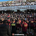 La tifoseria Salernitana si stringe intorno alla squadra: uniti per la salvezza!