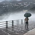 Maltempo, prorogata di ulteriori 12 ore allerta meteo gialla in Campania