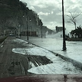 Mare grosso in Costa d’Amalfi: danni al lungomare di Maiori, ad Atrani e Positano barche portate in salvo [FOTO-VIDEO]