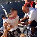 Marinaio inglese si ferisce a bordo, intervento della Guardia Costiera a Positano