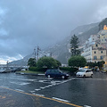 Meteo, domenica di temporali e raffiche di vento sulla Campania. Allerta gialla