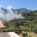 Nuovo incendio a Tramonti: fiamme alla vegetazione di Polvica