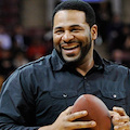 Praiano, soggiorno di relax per l'ex giocatore di football Jerome Bettis