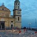 Praiano: stasera l'accensione dei lumini sul pavimento di piazza San Gennaro 