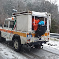 Primi fiocchi di neve a Tramonti. Protezione Civile in allerta per spargimento sale su strada Valico Chiunzi [FOTO]