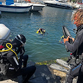 Pulizia dei fondali: 500 Kg di rifiuti recuperati dai ragazzi dell’area penale di Napoli