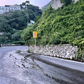 Ravello, da circa un mese acqua invade carreggiata all’uscita del tunnel: circolazione pericolosa