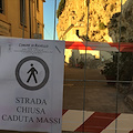 Ravello, piazzetta San Cosma transennata per caduta massi: si attende definitiva messa in sicurezza 