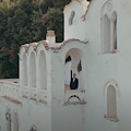 “Ravello Rendez-Vous”: il cortometraggio su Gore Vidal e La Rondinaia, la villa a strapiombo sul mare della Costiera Amalfitana /TRAILER