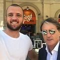 Roberto Mancini alla stazione di Salerno: per il CT pranzo al volo da Sugò. Relax in Costiera?