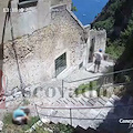 Santa Maria del Bando. Coppia di turisti trova chiuso il cancello e utilizza il sito come bagno a cielo aperto