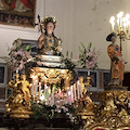 Scala, gioia e commozione per l’arrivo delle statue di Sant’Andrea, Santa Maria Maddalena, San Pantaleone e San Lorenzo /FOTO