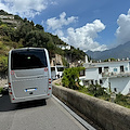 Traffico sulla Statale Amalfitana, un’ora per percorrere il tratto da Maiori ad Amalfi