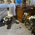 Tramonti: folle austriaco trovato con oggetti sacri. A soqquadro la chiesa del Cimitero, distrutto crocefisso [FOTO]