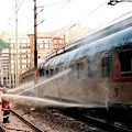 Ventiquattro anni fa la tragedia del treno Piacenza-Salerno: la Salernitana rende omaggio alle vittime 