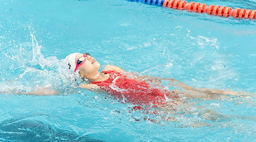 A Sorrento corsi di nuoto gratuiti: iscrizioni aperte fino al 31 gennaio