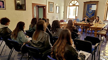 Atrani mette al centro gli studenti: al via il PCTO all’info-point turistico e al Comune