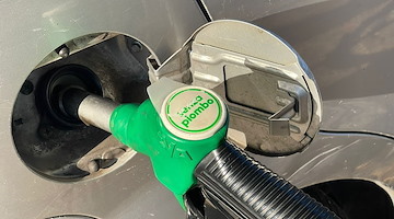 Benzina e gasolio ai massimi da agosto: rincari per gli automobilisti