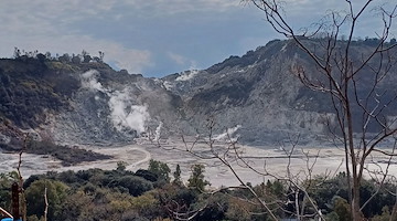 Campi Flegrei, gli esperti dell'Ingv: «Sismicità in aumento, possibili terremoti fino a magnitudo 5»