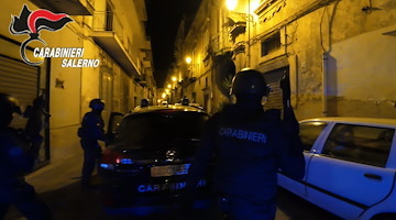 Comune di Pagani, favori al clan camorristico Fezza-De Vivo: 8 arresti all’alba