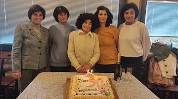 Giuseppina Di Martino festeggia 90 anni: una vita dedicata alla famiglia /foto