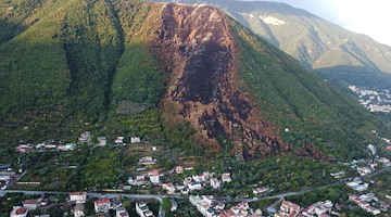 Gragnano, frana del Monte Pendolo: arrivano i primi fondi