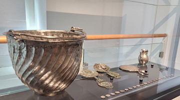 Inaugurato il nuovo spazio espositivo del Museo Archeologico di Terzigno: “Il Tesoro di Terzigno. Ori e argenti della Villa 2”